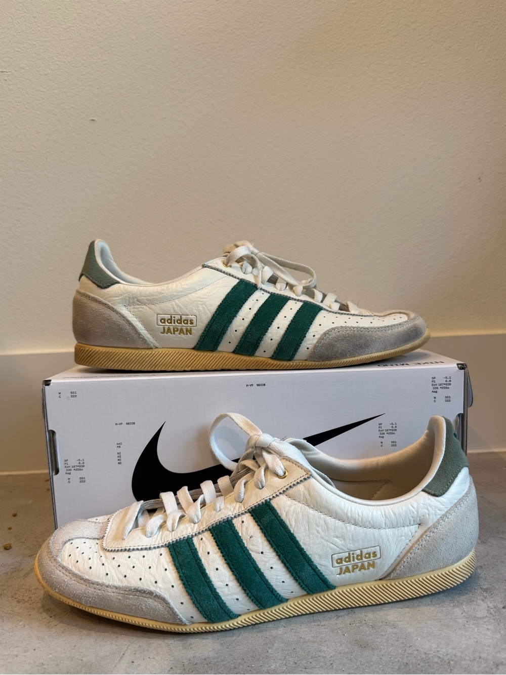 Adidas Samba Japan Women’s Green & White Sneaker Size US W 11.5, M 10